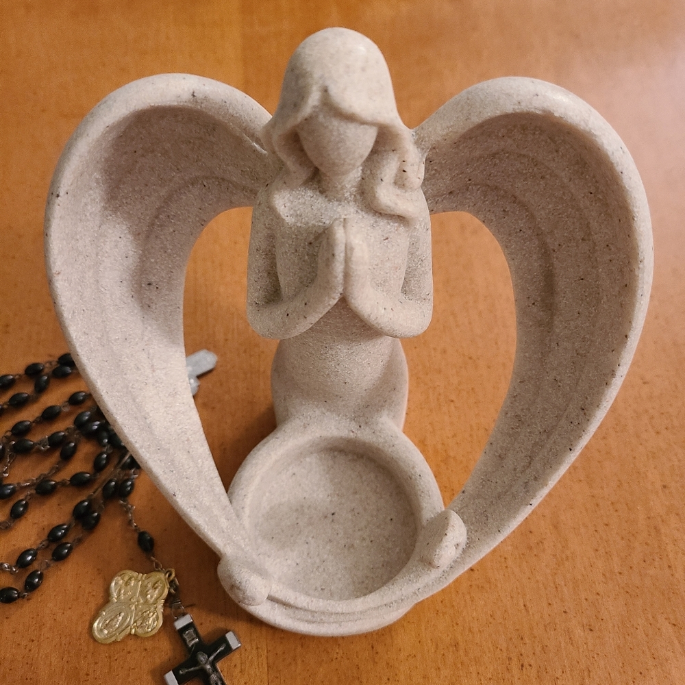 *Praying angel Candle holder